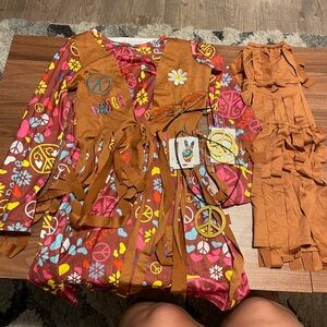 Children’s Medium hippie halloween costume with accessories